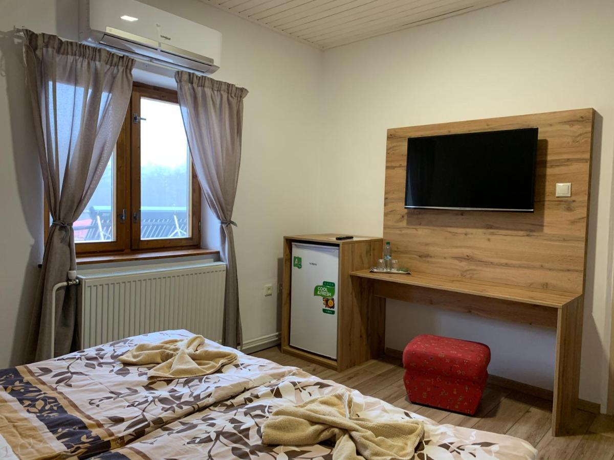 Ranč pod Babicou Bojná Exterior foto